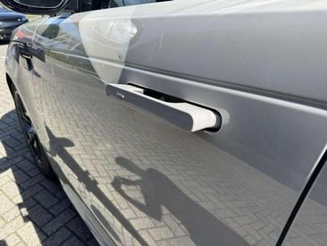 Land Rover Range Rover Sport P460e — photo 11