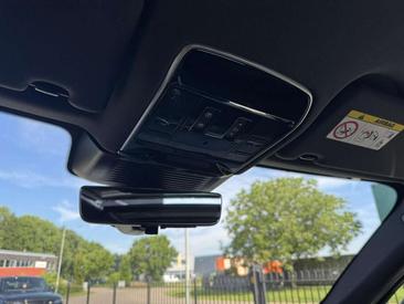 Land Rover Range Rover Sport P460e — photo 12