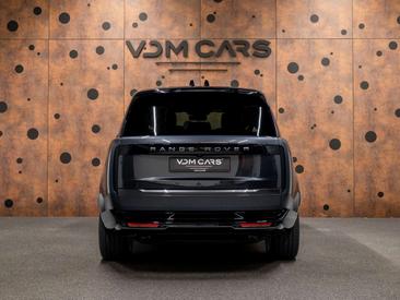Land Rover Range Rover P550e — photo 4