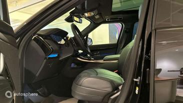 Land Rover Range Rover Sport P550e — photo 11