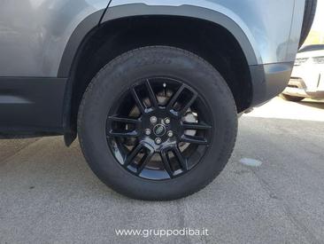 Land Rover Defender 110 D250 MHEV — photo 9