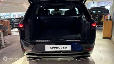 Land Rover Range Rover Sport P550e — photo 13