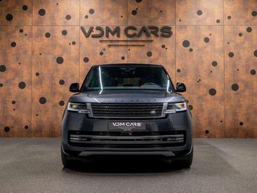 Land Rover Range Rover P550e — photo 8
