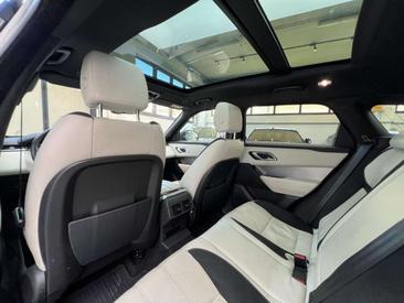 Land Rover Range Rover Velar P250 — photo 8