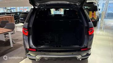 Land Rover Discovery Sport P300e — photo 14