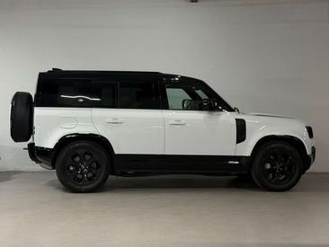 Land Rover Defender 110 D300 MHEV — photo 3