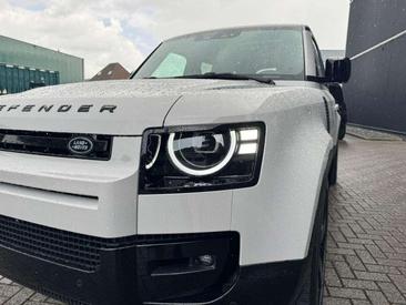 Land Rover Defender D350 — photo 12