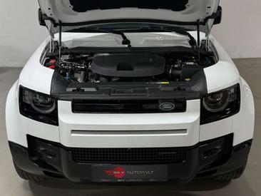 Land Rover Defender 110 D300 MHEV — photo 7