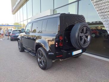 Land Rover Defender 90 D200 MHEV — photo 3