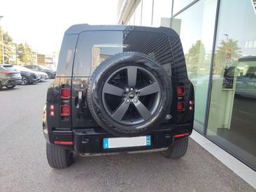 Land Rover Defender 90 D200 MHEV — photo 5