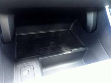 Land Rover Range Rover Evoque P300e — photo 20