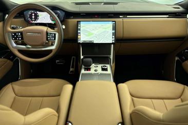 Land Rover Range Rover P460e — photo 7
