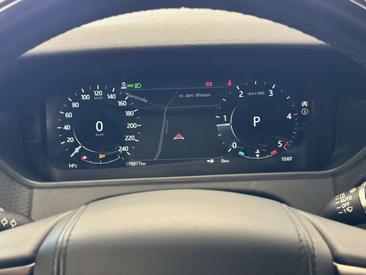 Land Rover Range Rover Velar D200 — photo 23