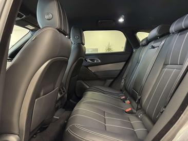 Land Rover Range Rover Velar D200 — photo 24