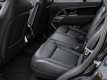 Land Rover Range Rover D350 — photo 18