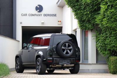 Land Rover Defender 110 Hard Top D250