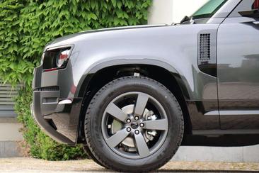 Land Rover Defender 110 Hard Top D250 — photo 25