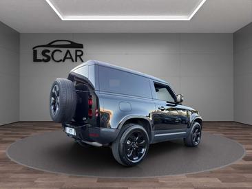 Land Rover Defender 90 D200 MHEV — photo 3