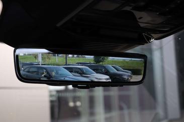 Land Rover Range Rover P510e — photo 26