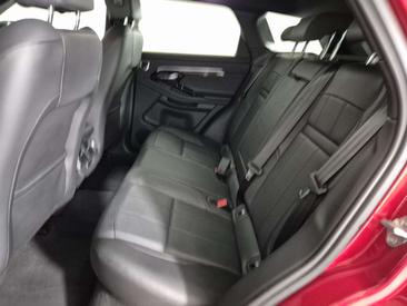 Land Rover Range Rover Evoque P300 — photo 5