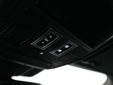 Land Rover Range Rover Evoque P269e — photo 16