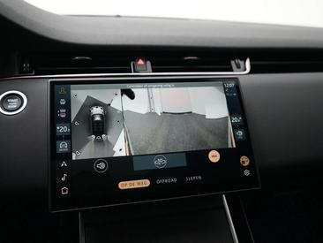 Land Rover Range Rover Evoque P269e — photo 28