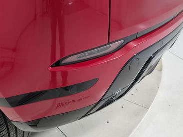Land Rover Range Rover Evoque P300 — photo 23