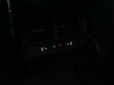 Land Rover Range Rover Evoque P269e — photo 39
