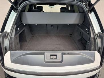 Land Rover Range Rover D300 — photo 36