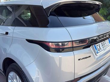 Land Rover Range Rover Evoque D165 — photo 11