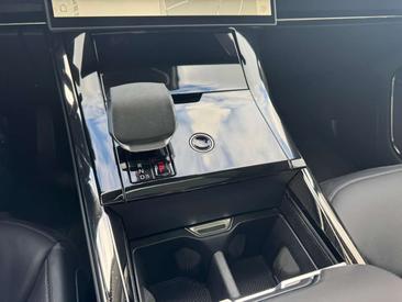 Land Rover Range Rover Sport D250 — photo 10