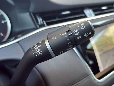 Land Rover Range Rover Evoque D165 — photo 29