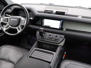 Land Rover Defender 110 P400e — photo 36