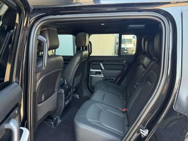 Land Rover Defender 110 75th Anniversary Edition — photo 10