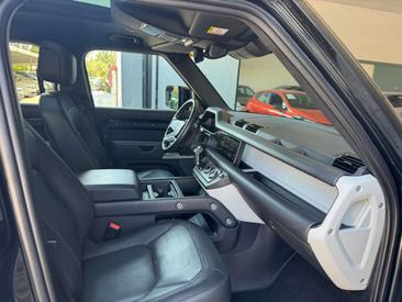 Land Rover Defender 110 75th Anniversary Edition — photo 16