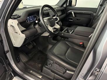 Land Rover Defender 90 D250 MHEV — photo 8