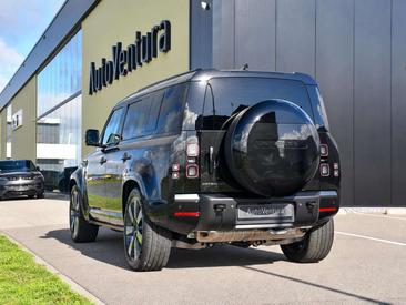 Land Rover Defender 130 D300 MHEV — photo 3