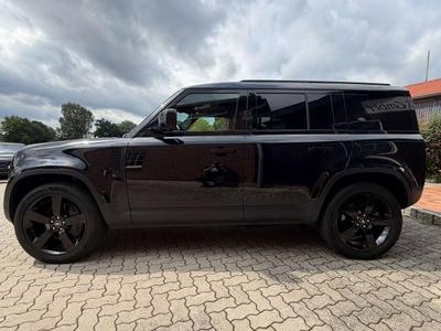 Land Rover Defender 110 D300 MHEV