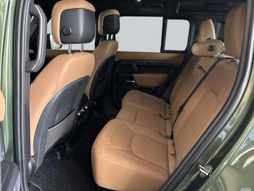 Land Rover Defender D350 — photo 4