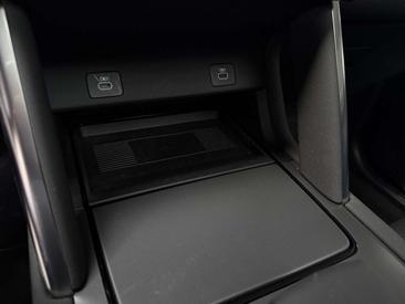 Land Rover Discovery Sport P270e — photo 25
