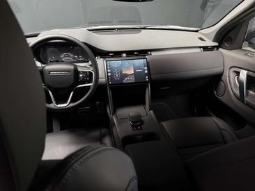 Land Rover Discovery Sport P270e — photo 36