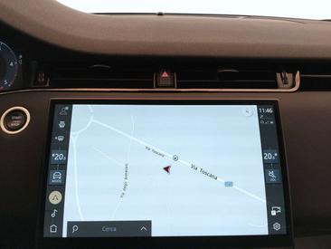 Land Rover Range Rover Evoque D165 — photo 18