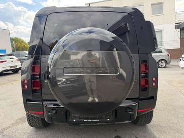 Land Rover Defender 90 D250 MHEV — photo 7