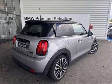 Mini 3 Portes Berline Cooper SE — photo 2