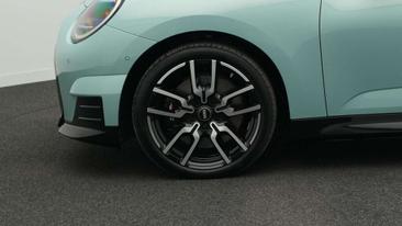 Mini Cooper Electric Berline Cooper SE — photo 11