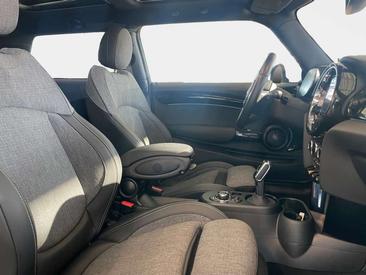Mini 3 Portes Berline Cooper SE — photo 11