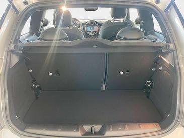 Mini 3 Portes Berline Cooper SE — photo 14