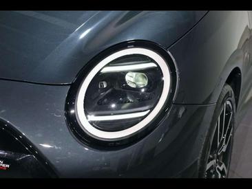 Mini Cooper Electric Berline Cooper SE — photo 24