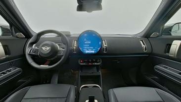 Mini Countryman Cooper SE ALL4 — photo 12