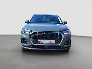 Audi Q3 TFSI E 45 TFSI E S Tronic — photo 3